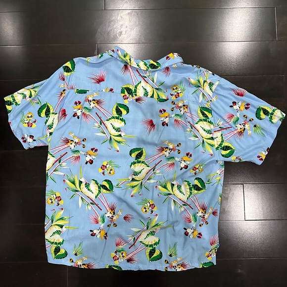Vintage Disney Early 2000s Hawaiian Button-up Shirt - Picture 6 of 6